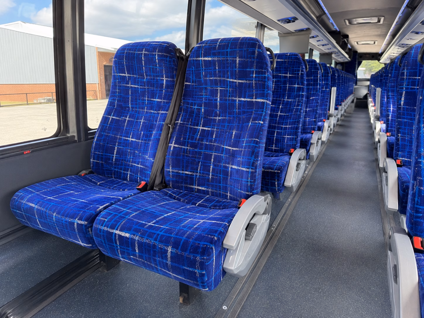 concert bus rentals to pacific amphitheatre and the oc fair event center