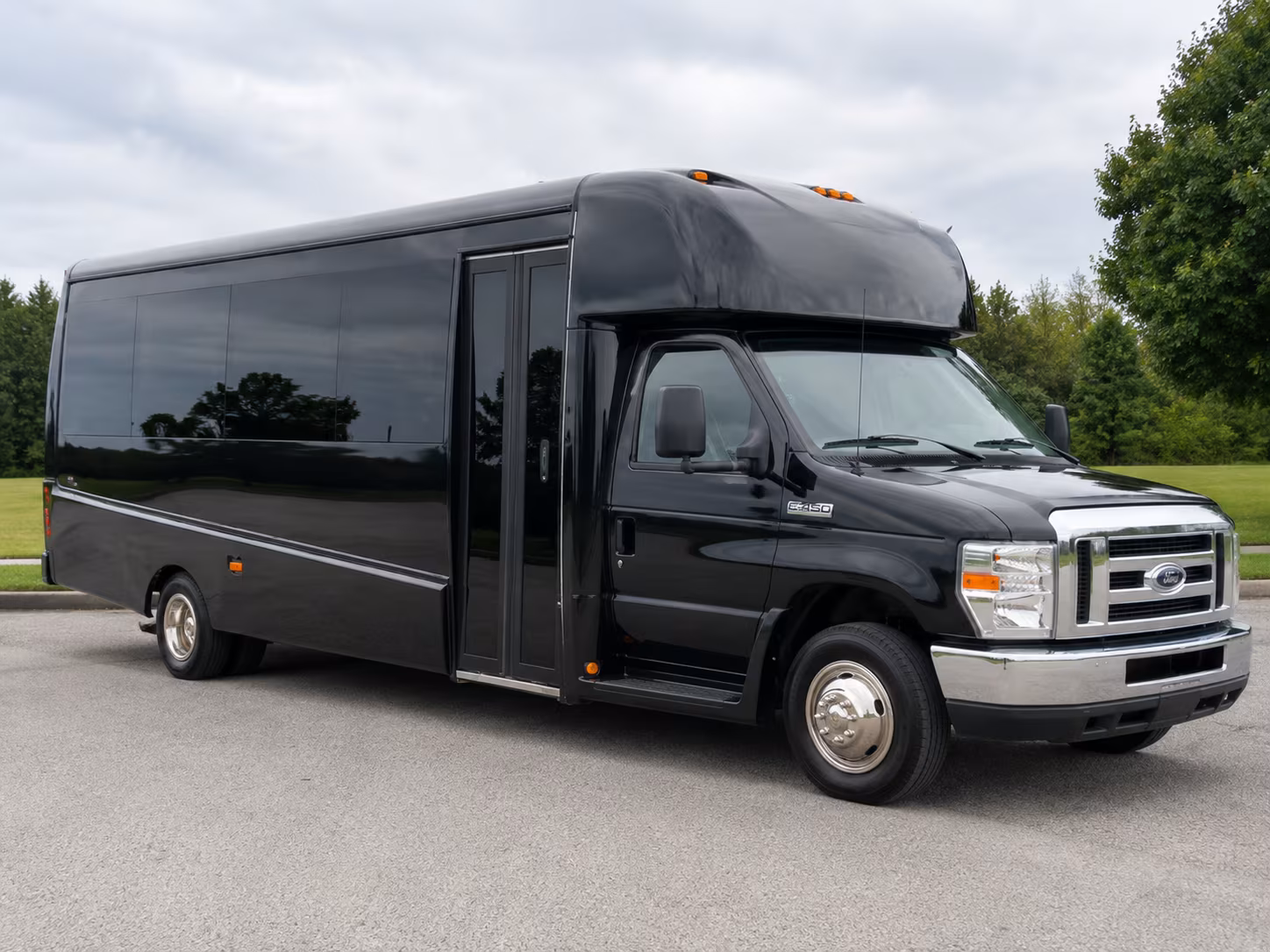 fountain valley make your group trip comfortable with a fountain valley long distance charter bus rental