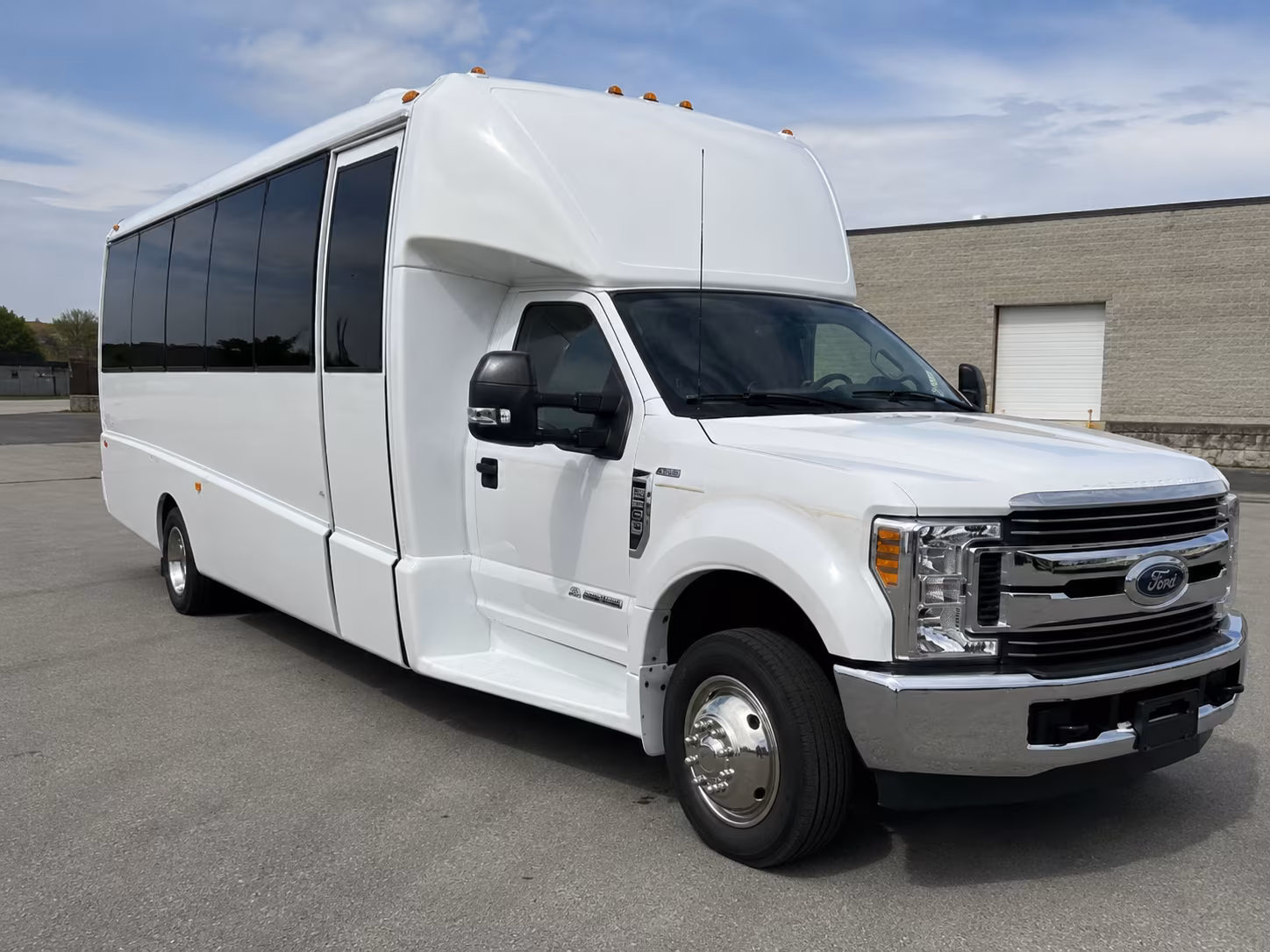 huntington beach religious group charter bus rentals in huntington beach