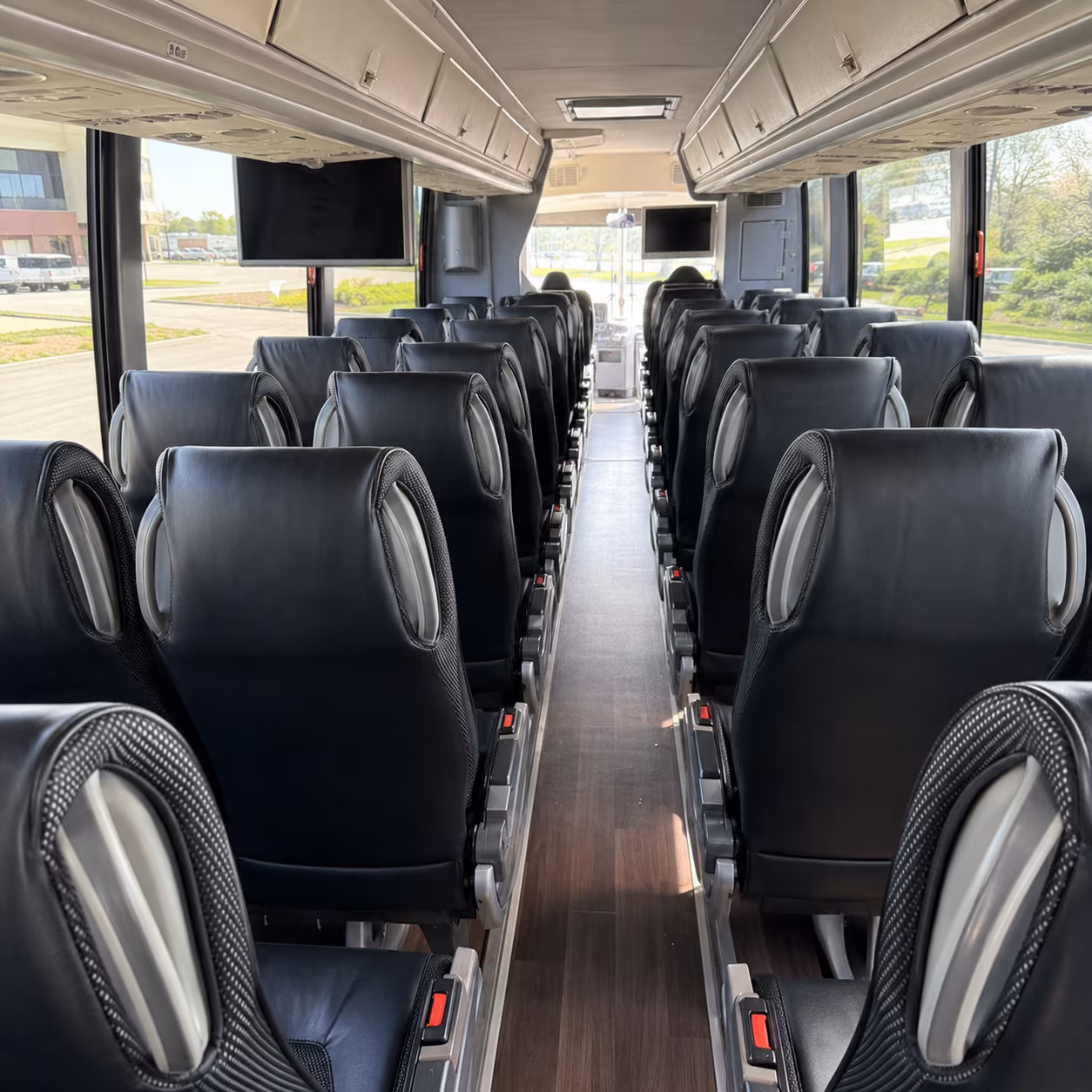 orange short and long term charter bus services for orange businesses