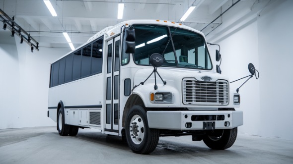 28 passenger minibus costa mesa